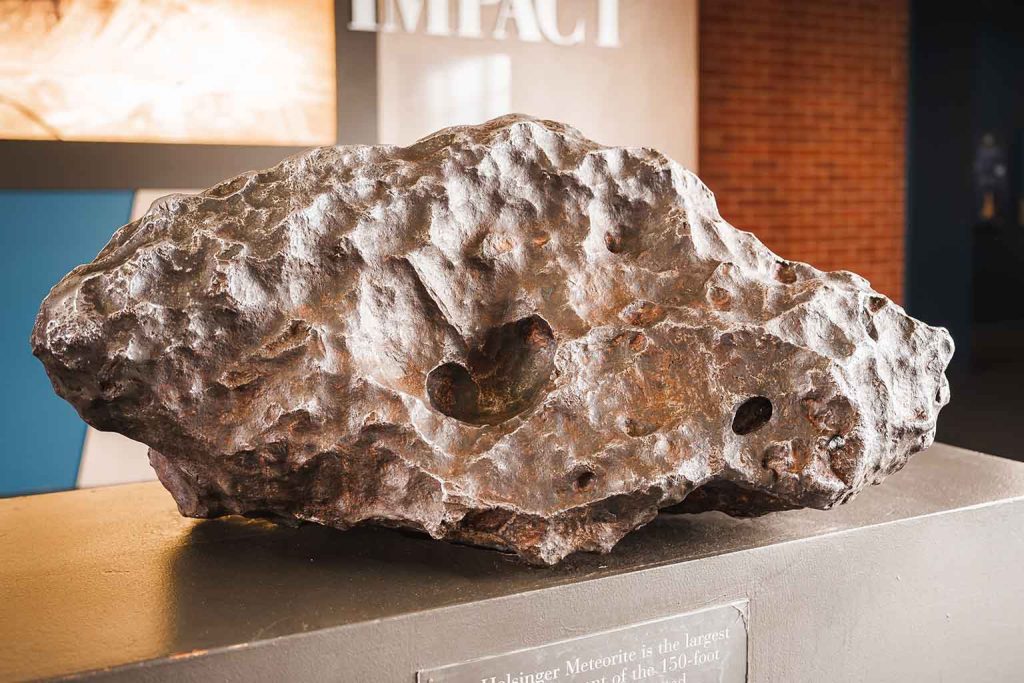 He thought he was buying a simple meteorite fragment, but it reveals proof of water on Mars billions of years ago