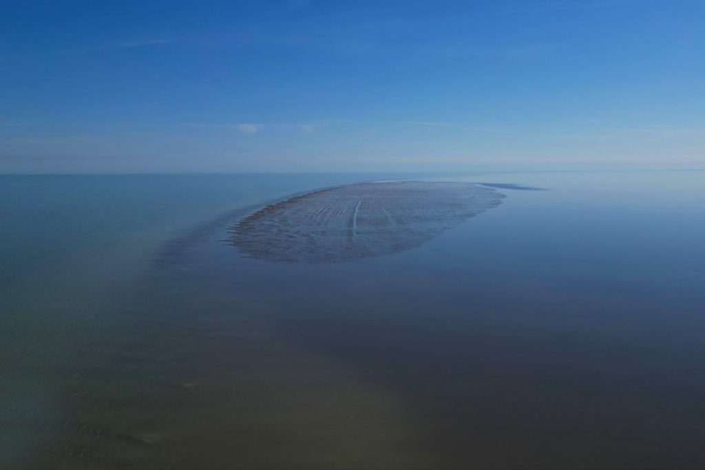 Scientists uncover sudden emergence of mysterious new island in the Caspian Sea