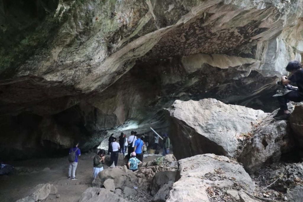 Thailand archaeological find: 29,000-year-old grave unveils prehistoric burial customs