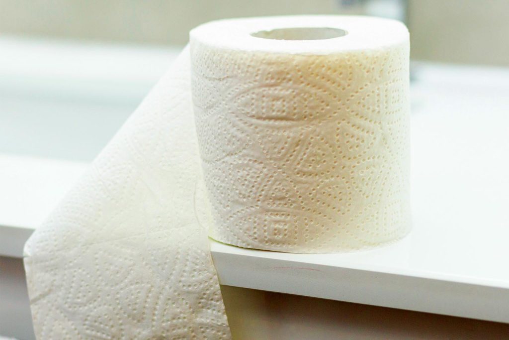 Toilet paper storage innovation: new method gains popularity among organizers